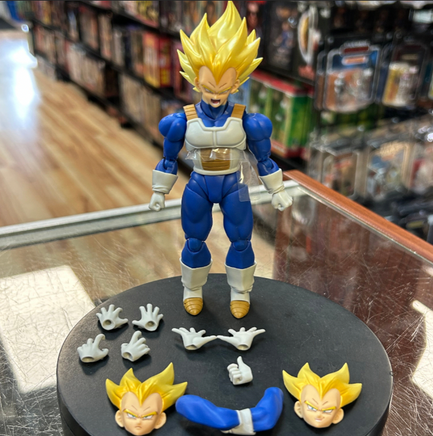 Super Saiyan Vegeta Awakened Super Saiyan Blood (Bandai SH Figuarts , Dragon Ball Z) COMPLETE - Bitz & Buttons