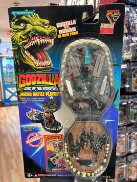 Godzilla vs Rodan in New York Micro Battle Playset (Vintage Godzilla, Trenmasters) SEALED