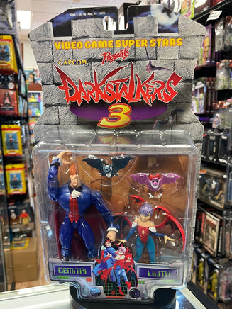 Demitri & Lilith (Capcom Darkstalkers 3, ToyBiz) SEALED - Bitz & Buttons