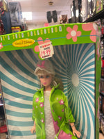 Farout Barbie 21911 (Mattel, Vintage Barbie) SEALED