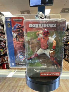 Texas Rangers Ivan Rodriguez (McFarlane MLB Sportspick) - Bitz & Buttons