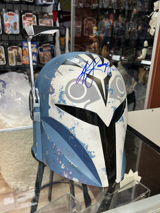 Bo-Katan black series helmet signed by Kate Sackhoff  *JSA Authenticated* - Bitz & Buttons