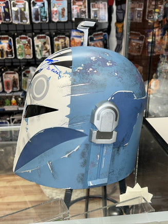 Bo-Katan black series helmet signed by Kate Sackhoff  *JSA Authenticated* - Bitz & Buttons